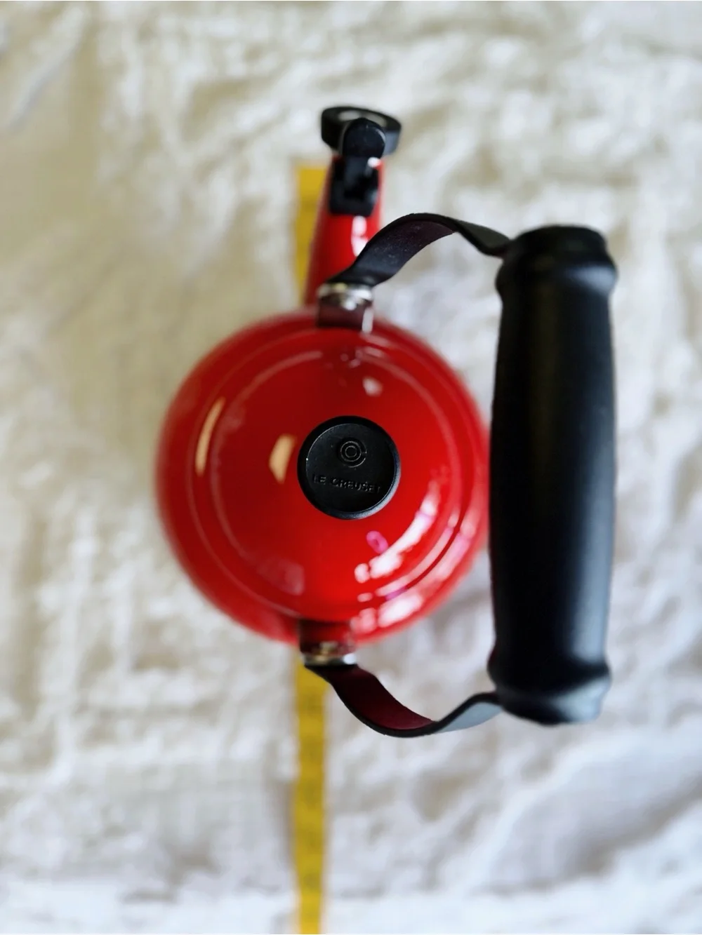 Le Creuset Red Enamel Whistling Tea Kettle 1.1 Qt 2501 Classic Stove Top